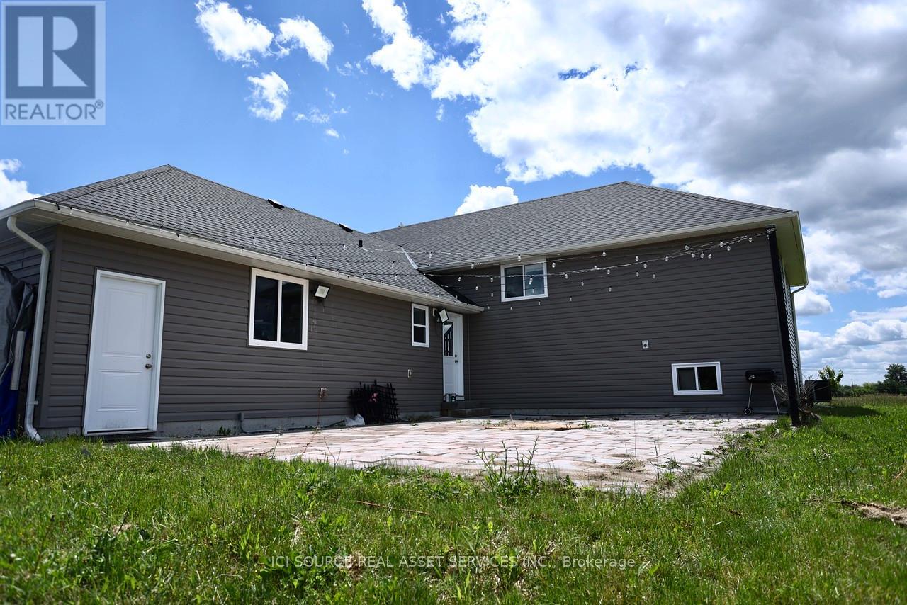 1611 HARMONY ROAD - 5