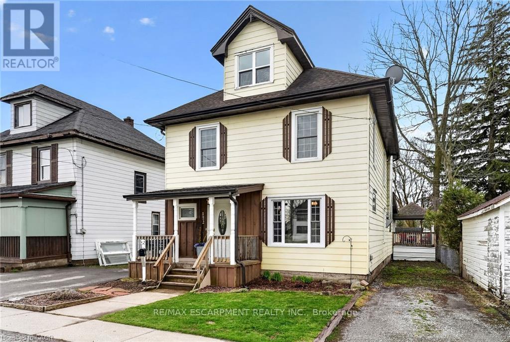 122 SOUTH CAYUGA STREET W - 4