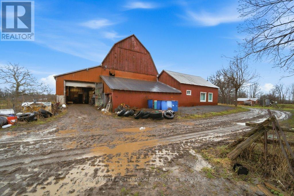 147 COOKS ROAD - 39