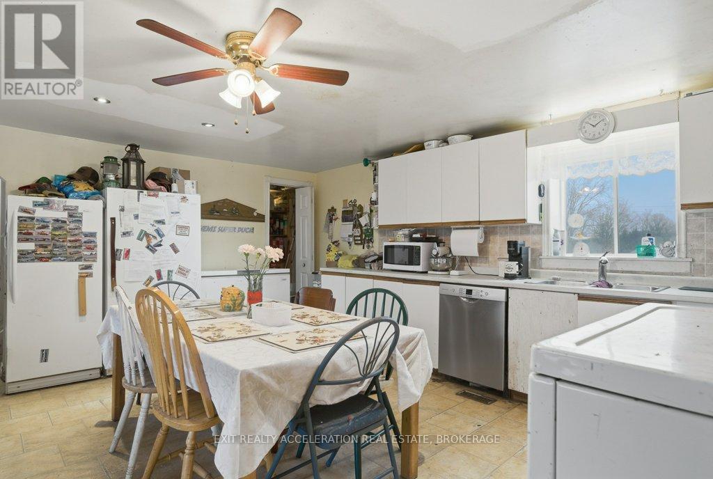 147 COOKS ROAD - 6