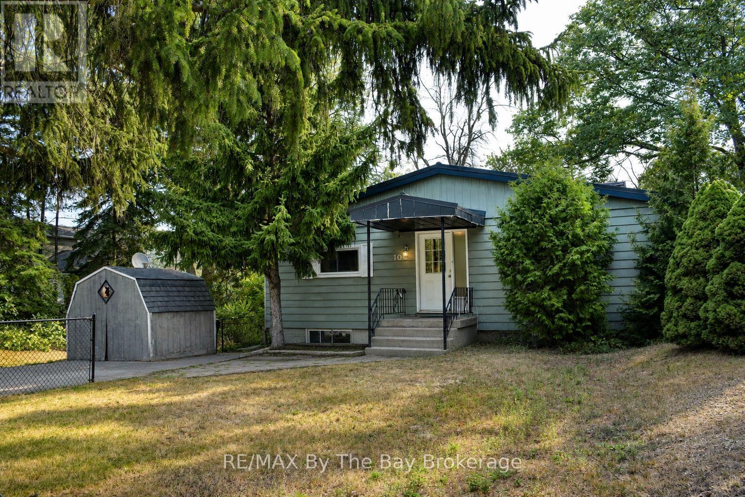 103 SUNNIDALE ROAD S - 1