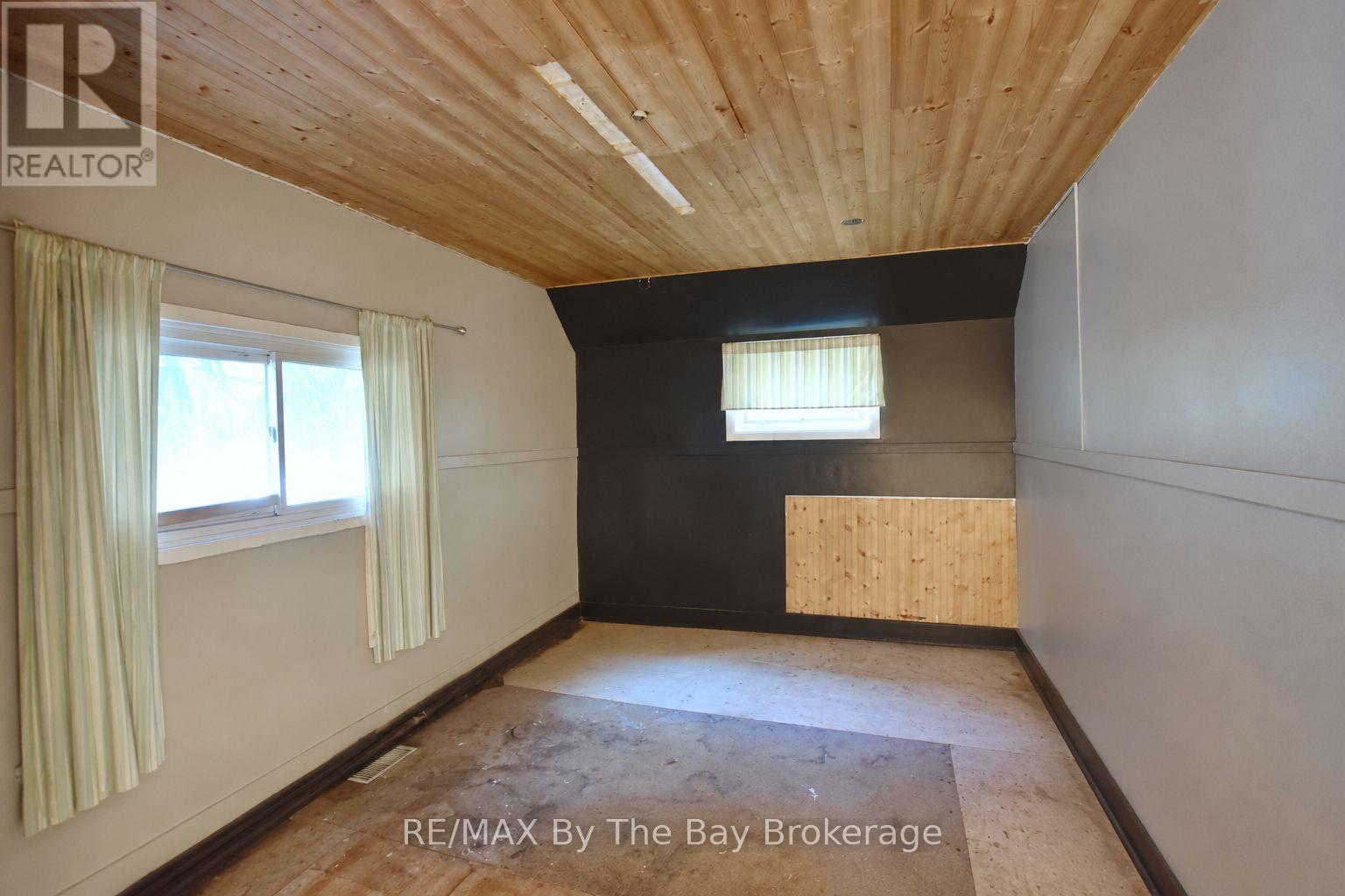 103 SUNNIDALE ROAD S - 8