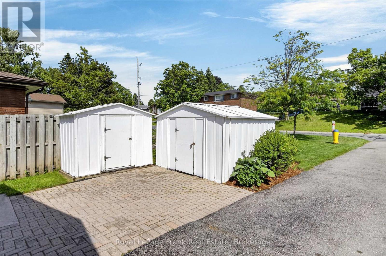 314 SHERIN AVENUE - 47