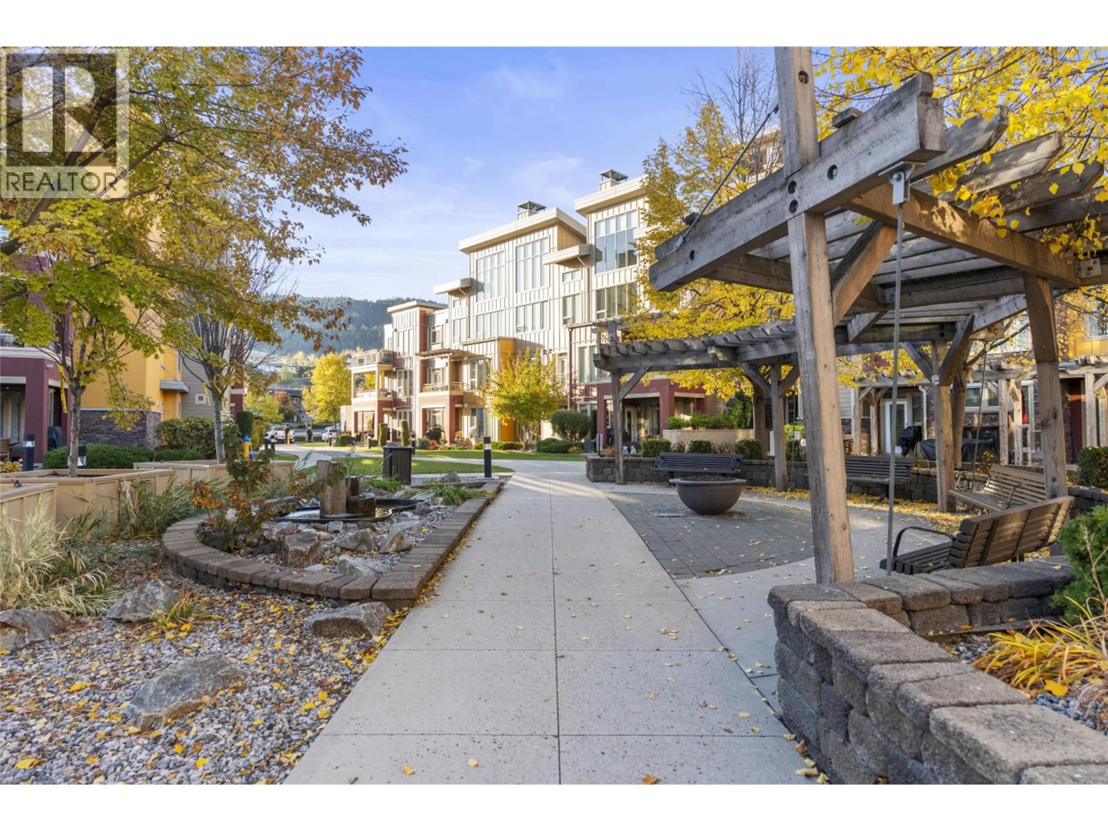#1118 7343 Okanagan Landing Road - 44