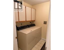 945 Lawrence Avenue Unit# 103, Kelowna, BC V1Y6M3 Photo 31