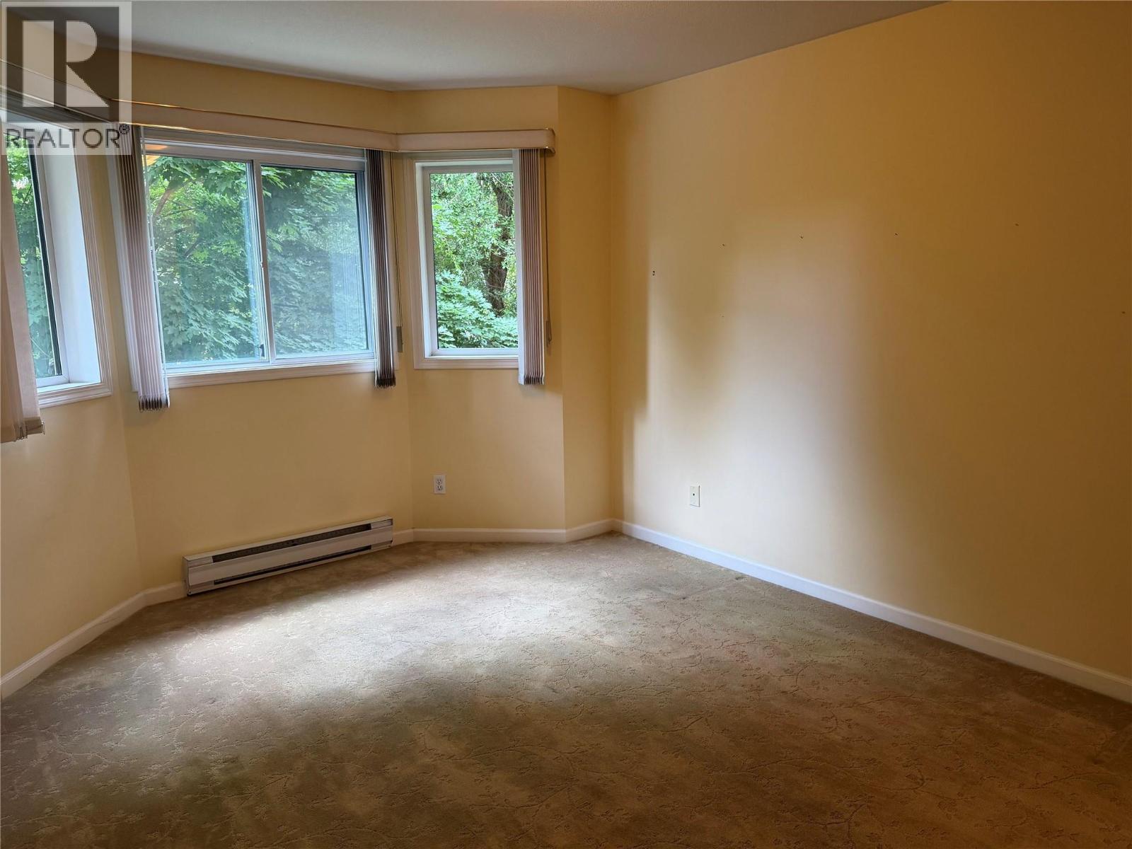 #103 945 Lawrence Avenue - 27