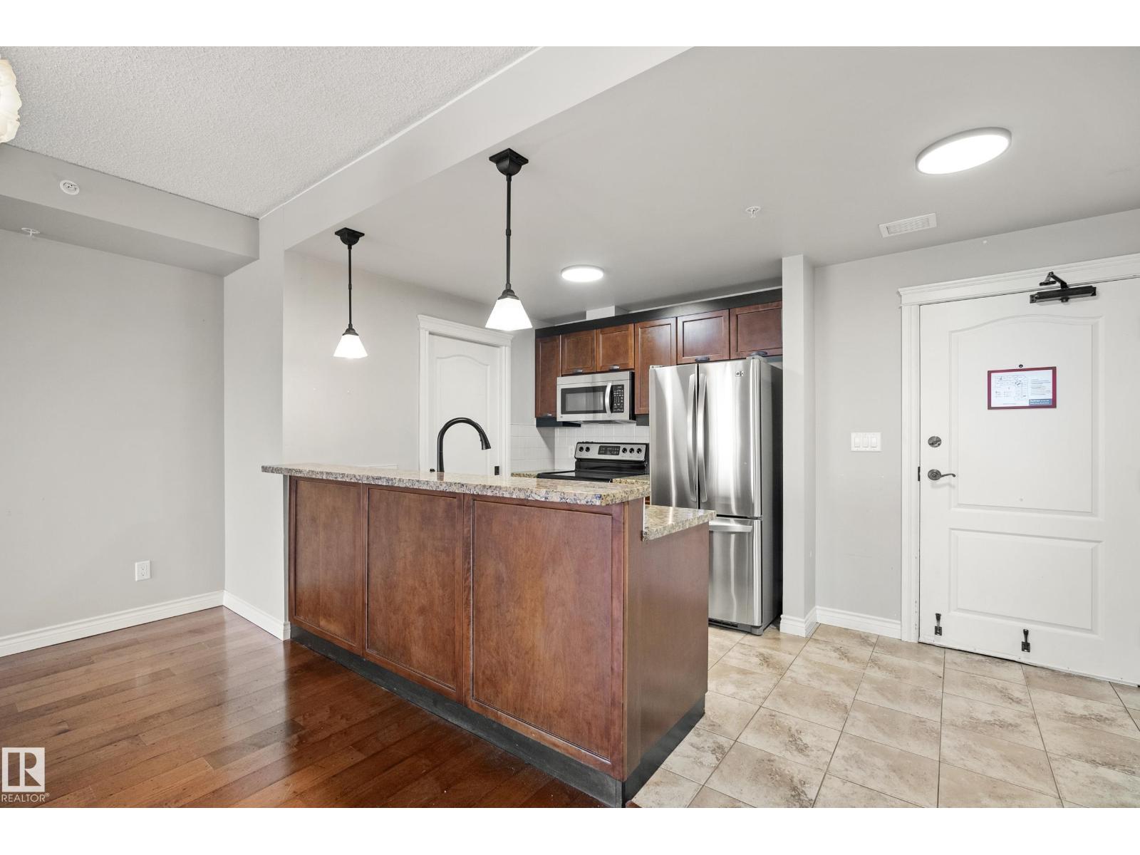 #612 33 Fifth AV - 13