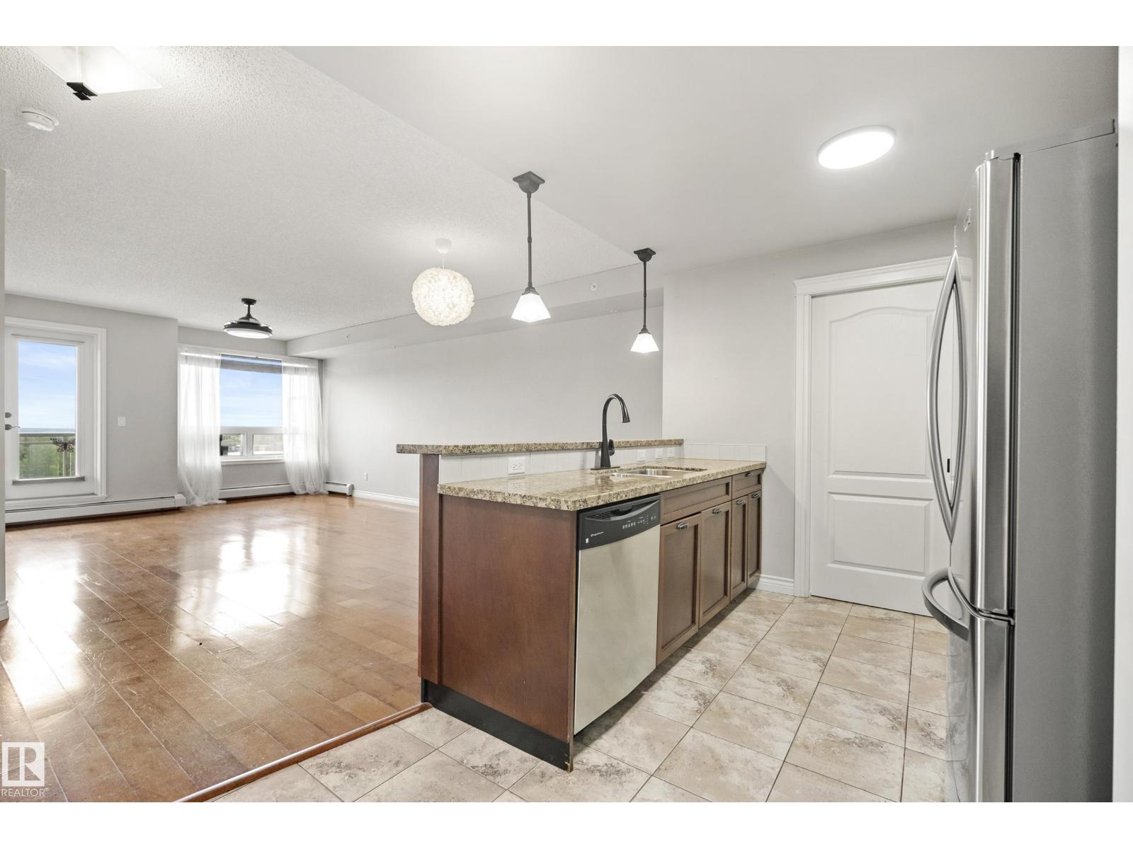 #612 33 Fifth AV - 5