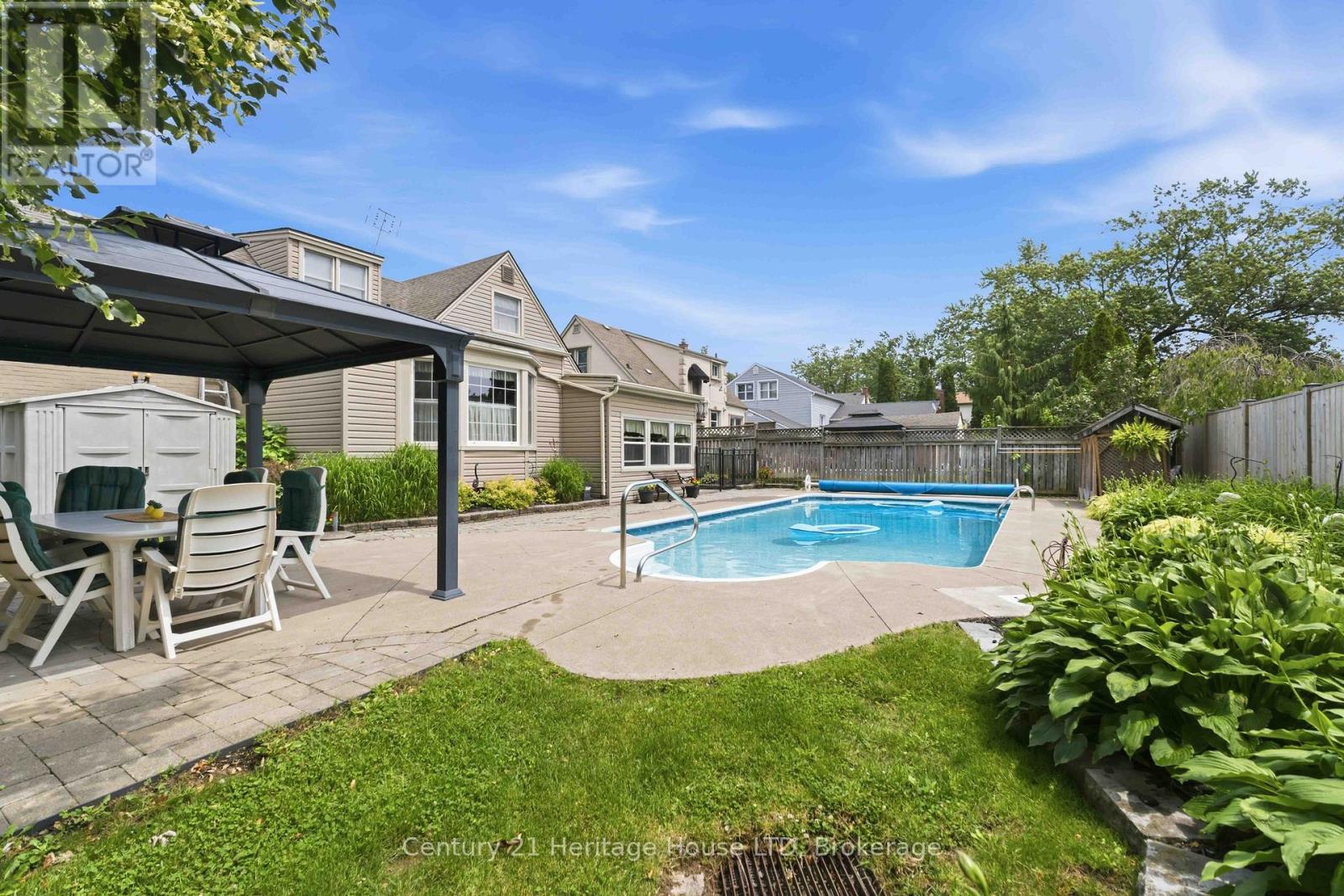25 GLENVIEW AVENUE - 41
