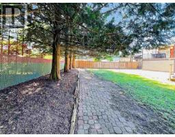 21066 Glenwood Avenue, Maple Ridge, BC V2X8K5 Photo 35