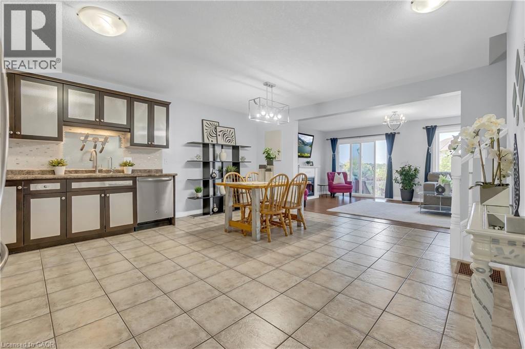 48 CLOUGH Crescent - 6