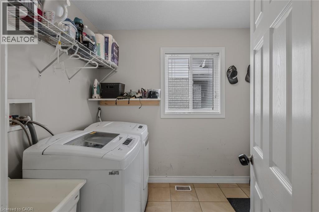 571 CHAMPLAIN Avenue - 14
