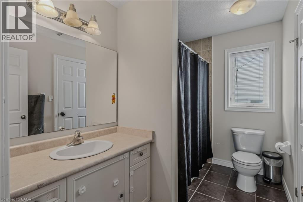 571 CHAMPLAIN Avenue - 18