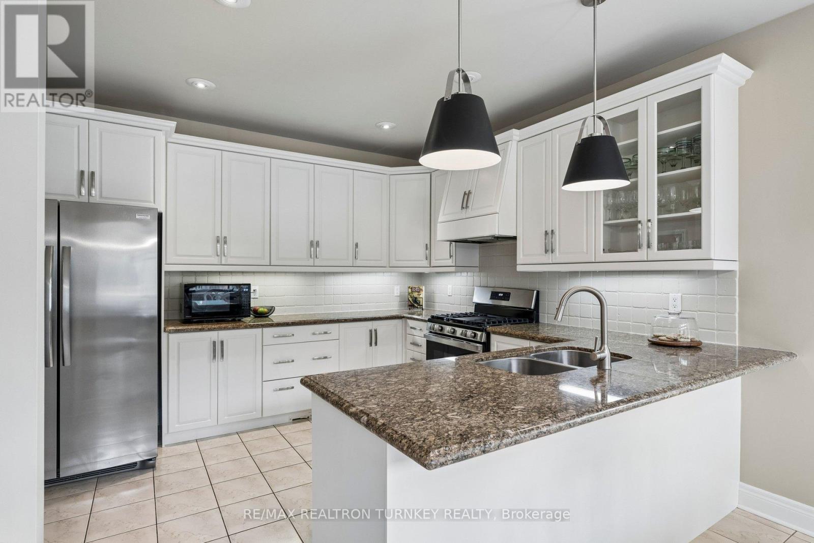 440 MORLEY COOK CRESCENT - 15