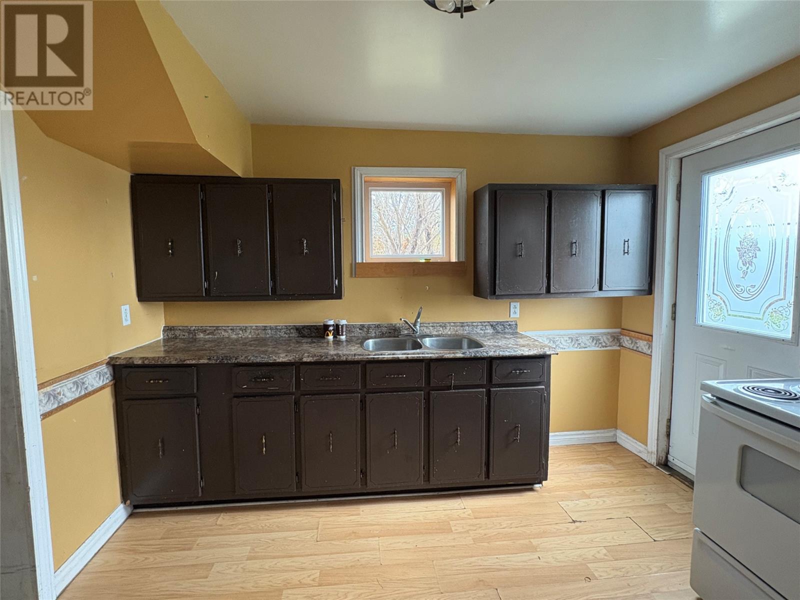 299 Main Road - 10