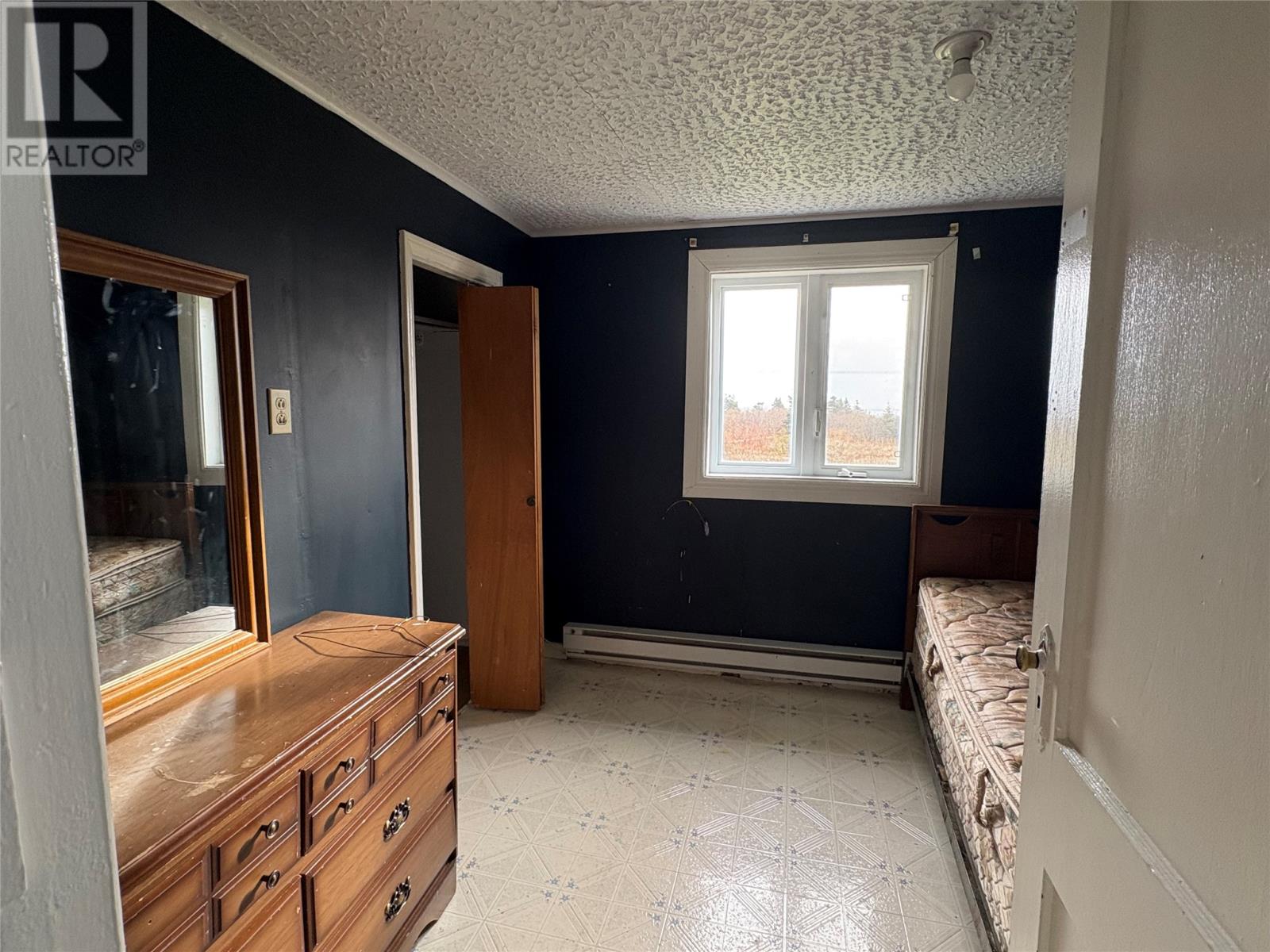 299 Main Road - 27