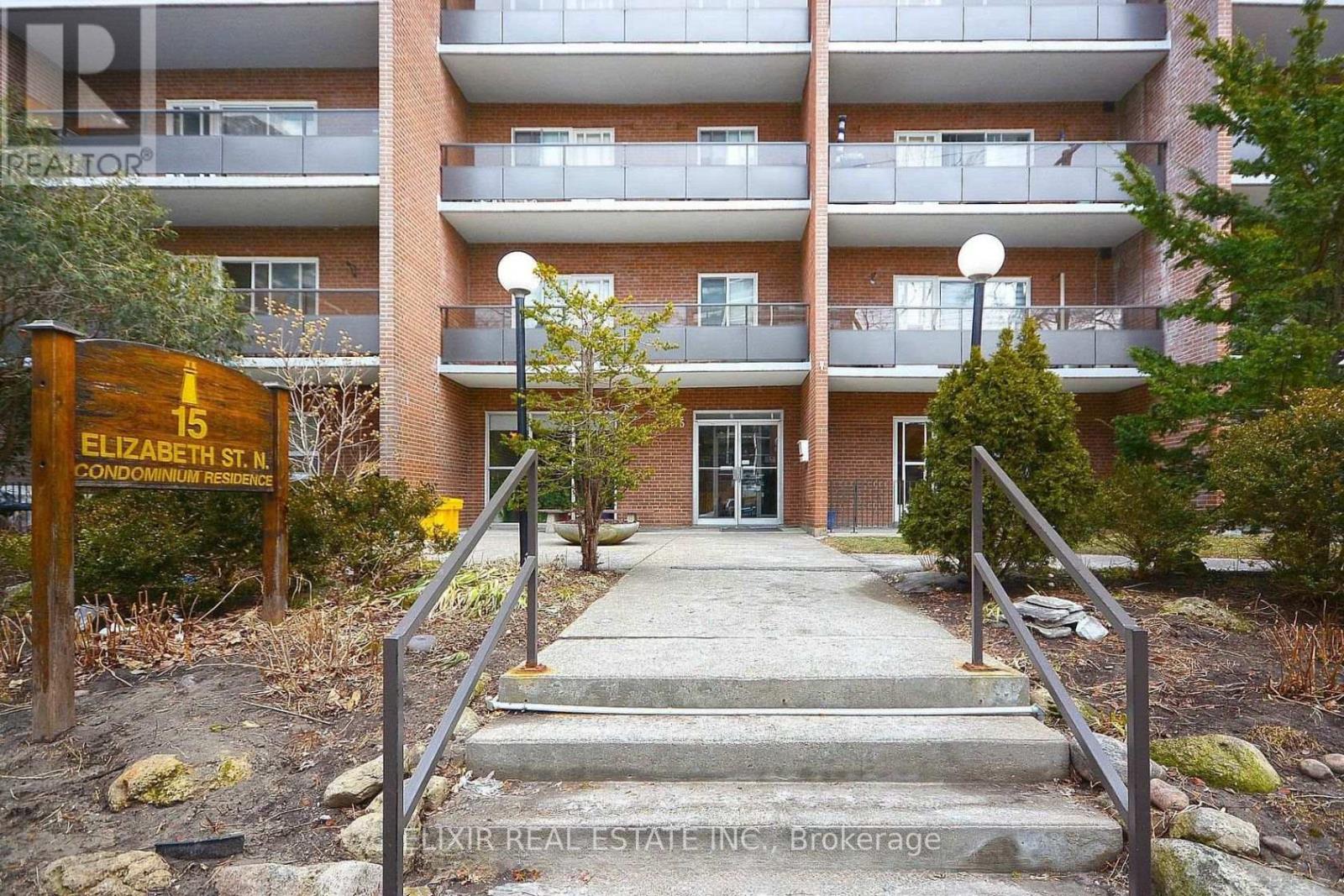 #605 15 ELIZABETH STREET N - 4