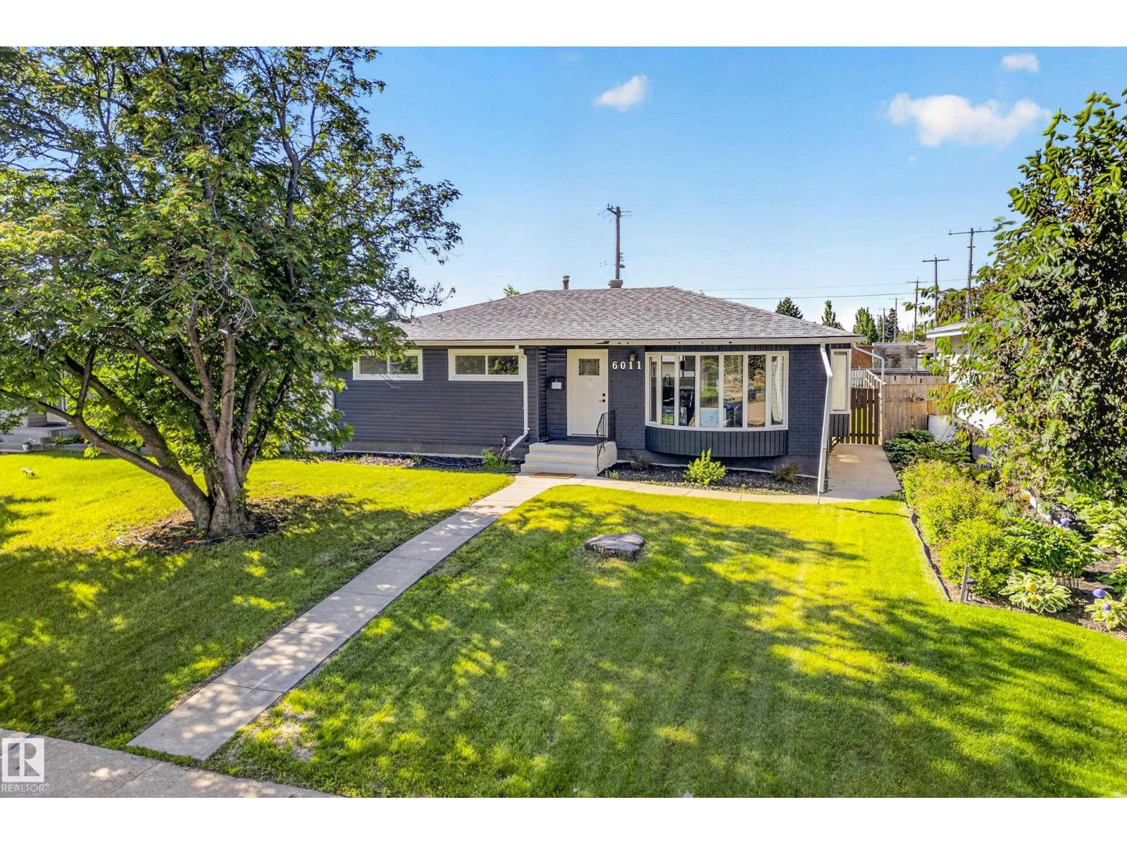 6011 93A AV NW - 2