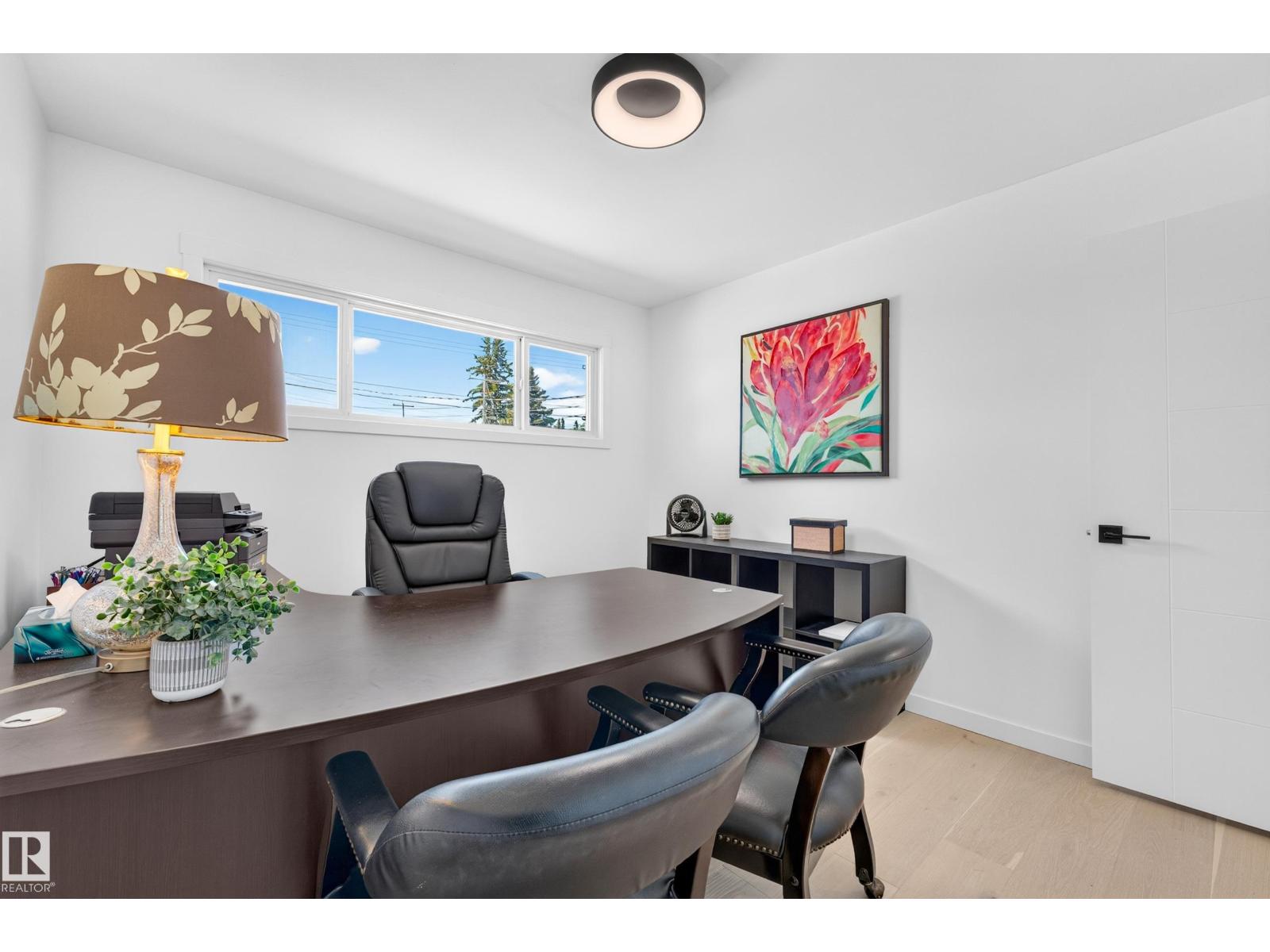 6011 93A AV NW - 23