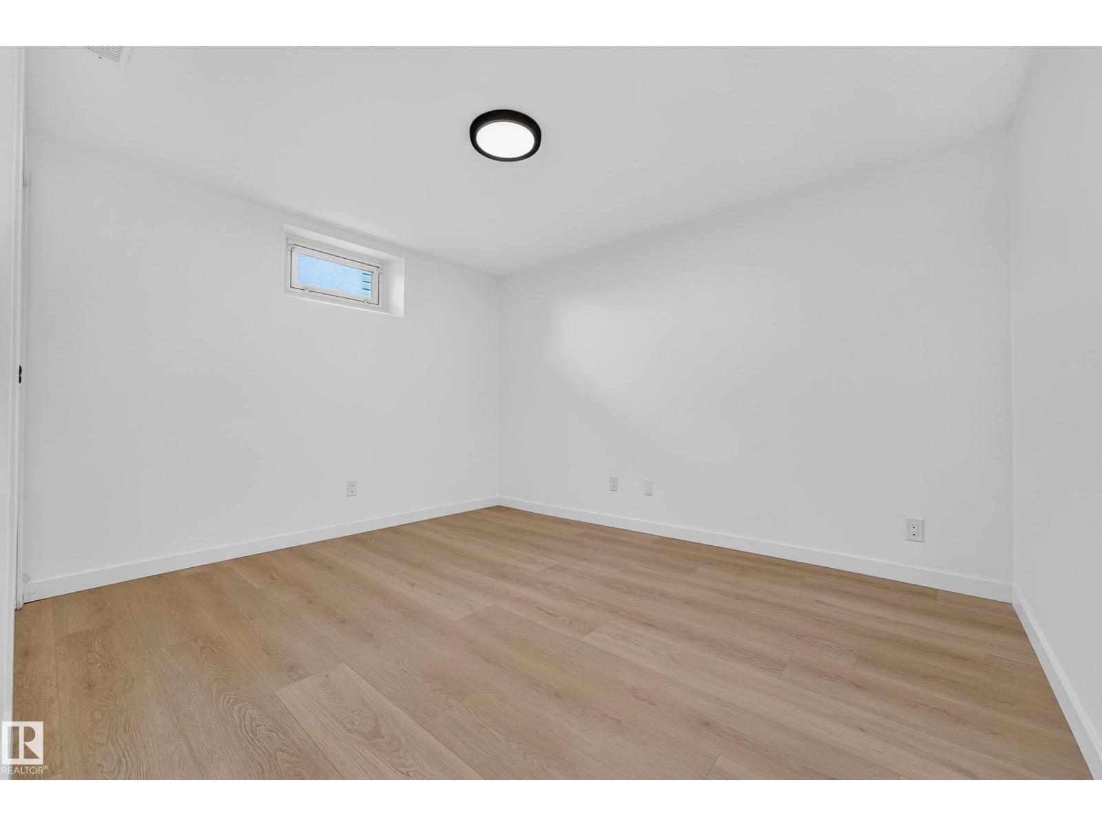 6011 93A AV NW - 30