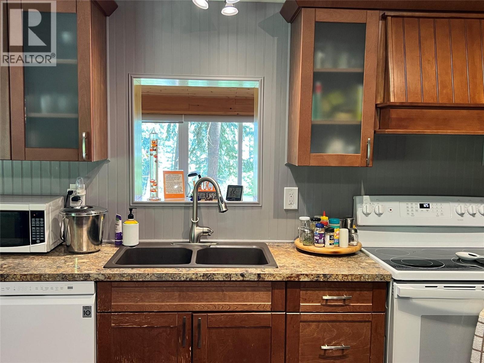 1352 Demster Road Road - 12