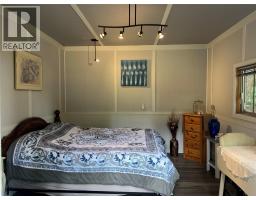 1352 Demster Road Road, Lee Creek, BC V0E1M4 Photo 52