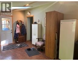 1352 Demster Road Road, Lee Creek, BC V0E1M4 Photo 25
