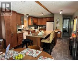 1352 Demster Road Road, Lee Creek, BC V0E1M4 Photo 11