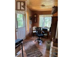 1352 Demster Road Road, Lee Creek, BC V0E1M4 Photo 20