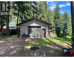 1352 Demster Road Road, Lee Creek, BC V0E1M4 Photo 32