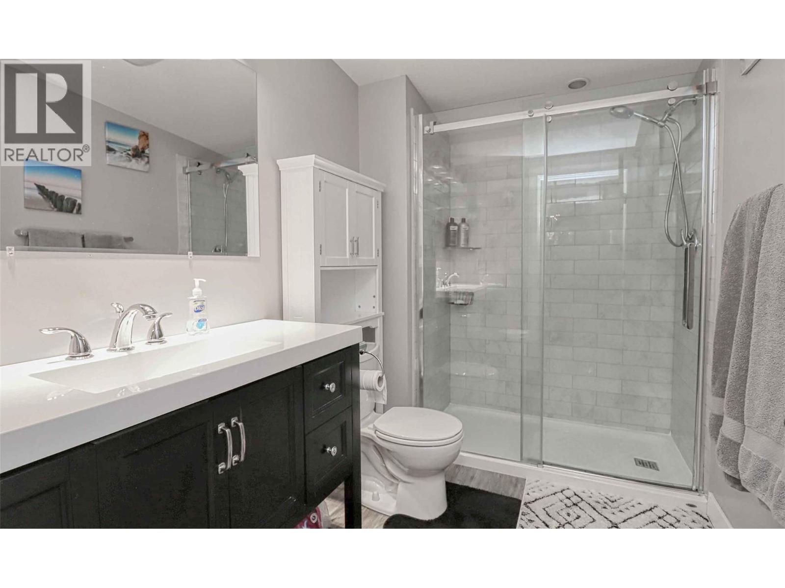 1475 Little Shuswap Lake Road - 33