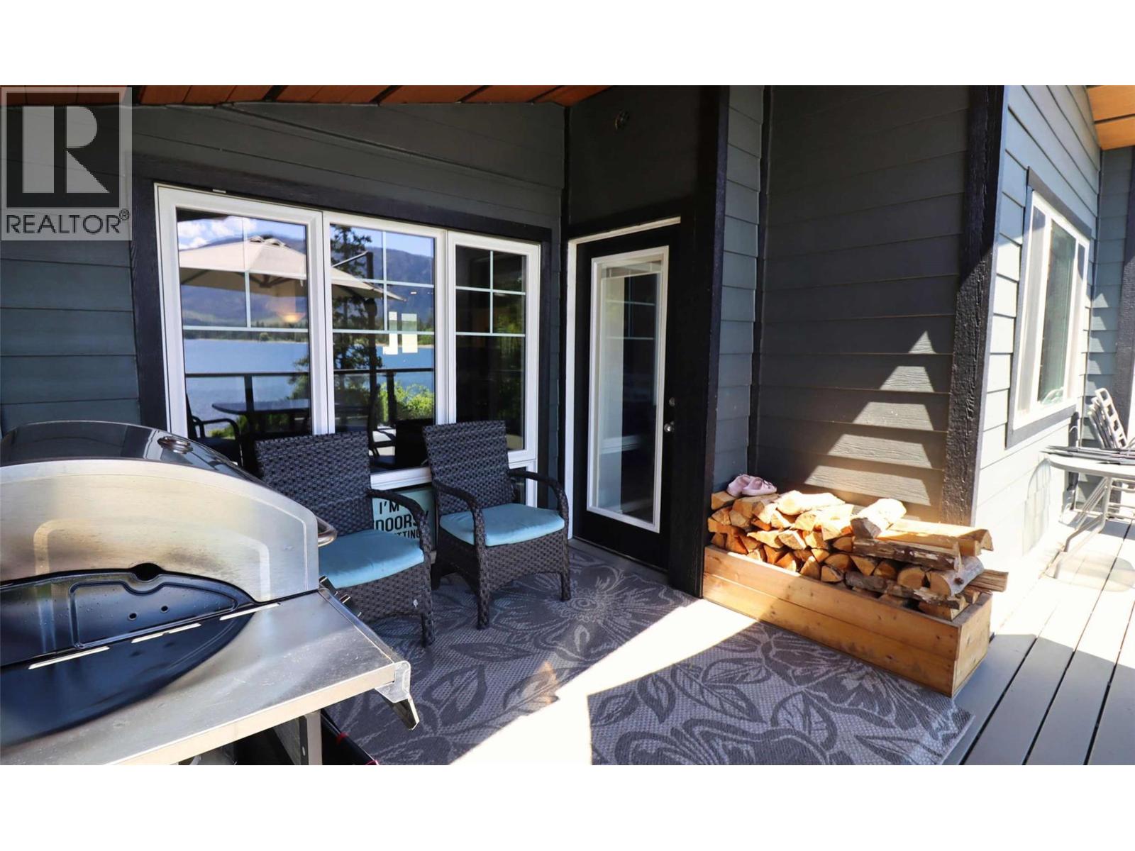 1475 Little Shuswap Lake Road - 27