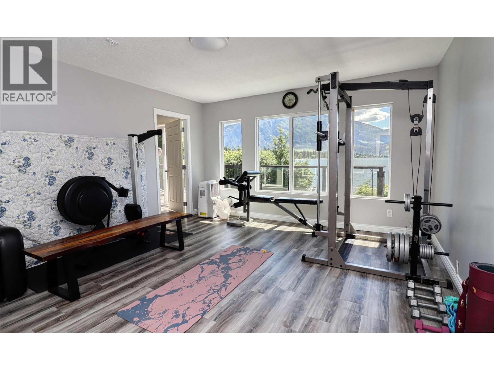 1475 Little Shuswap Lake Road - 41
