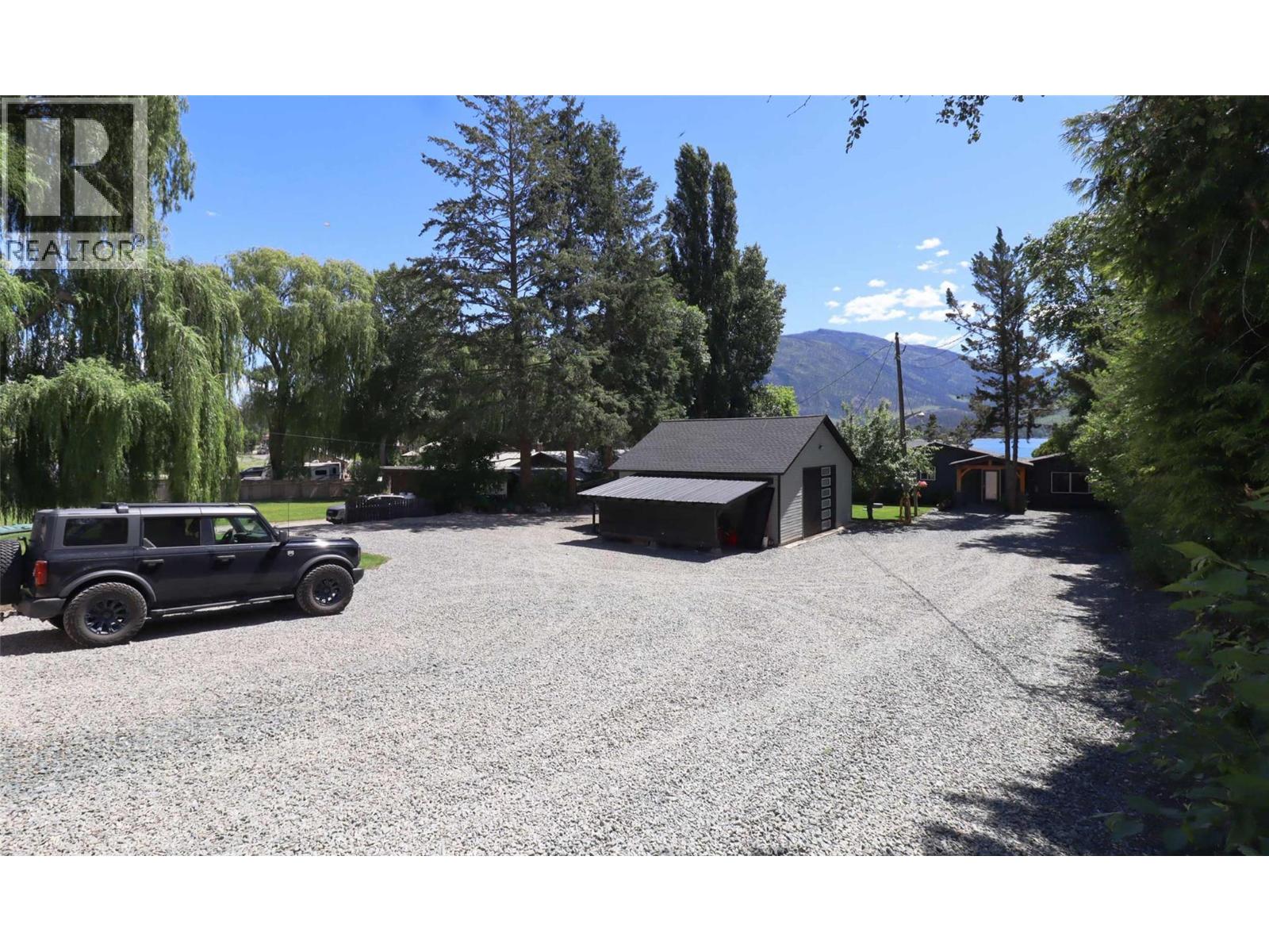 1475 Little Shuswap Lake Road - 63