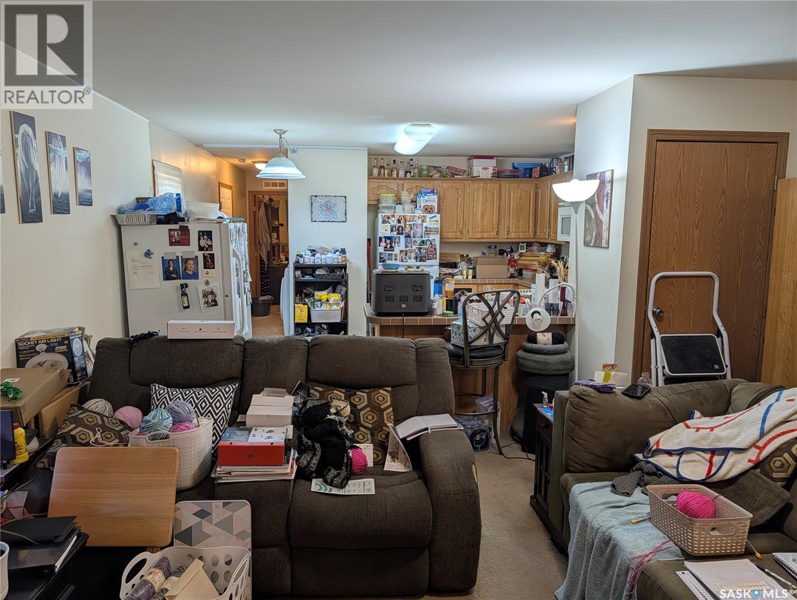 B24 1295 9th AVENUE NE - 10