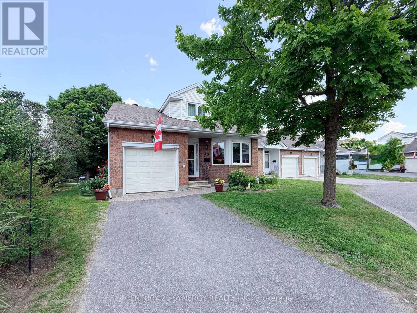 #16 32 INNESBROOK COURT - 2