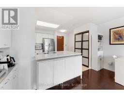 1611 - 2545 Erin Centre Boulevard, Mississauga, ON L5M6Z9 Photo 17