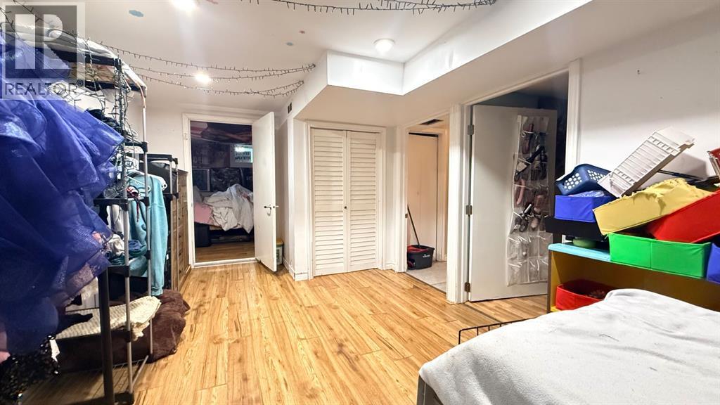 117 2 Street W - 24