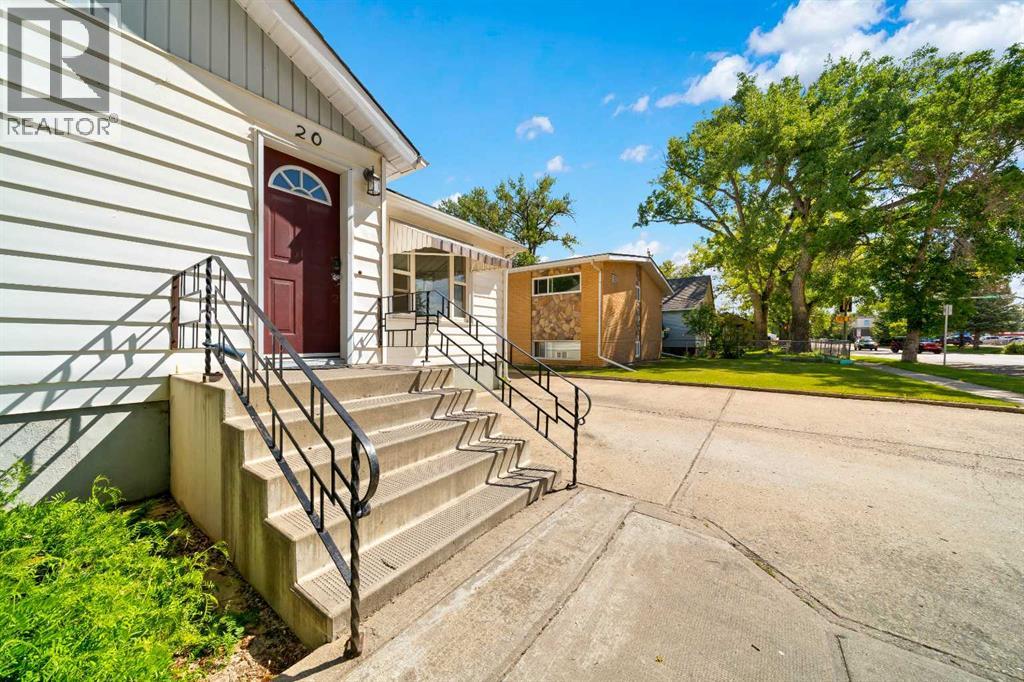 20 6 Street SW - photo 2
