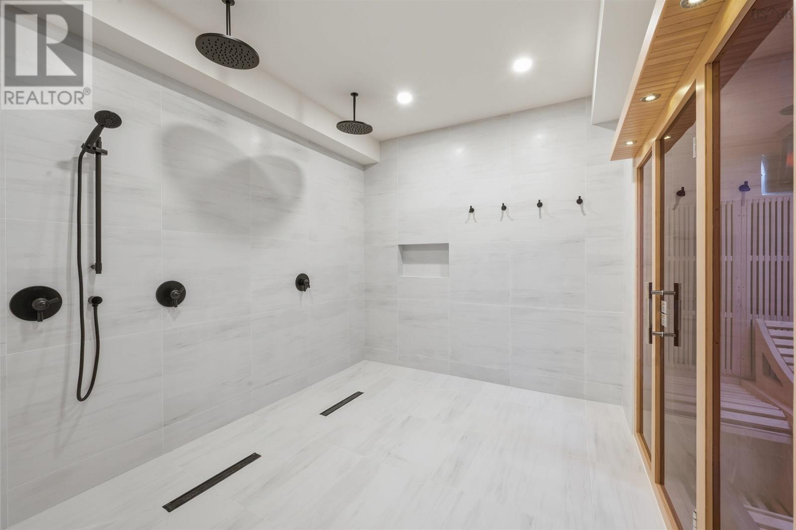 103 Canoe Crescent - 42