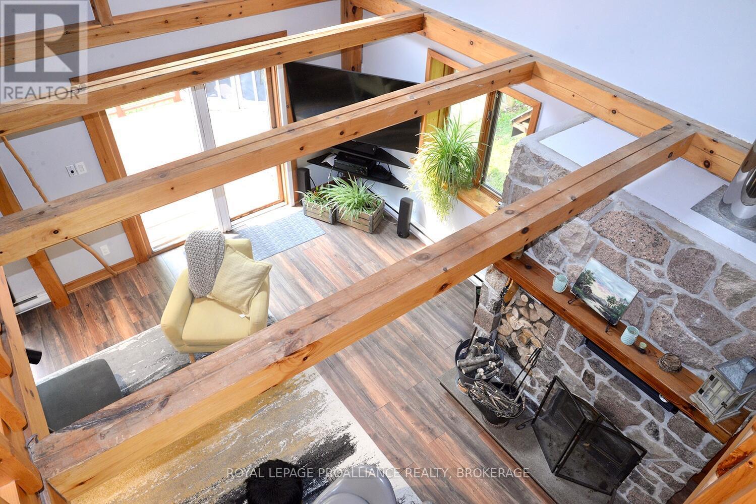 29263 HIGHWAY 7 - 32