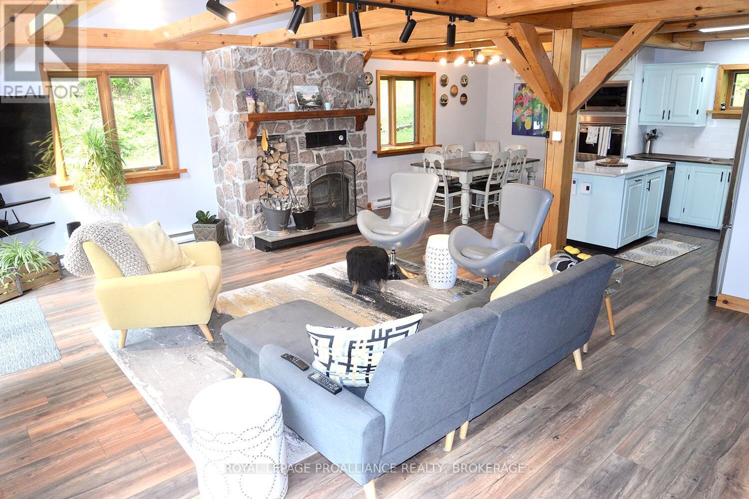29263 HIGHWAY 7 - 9