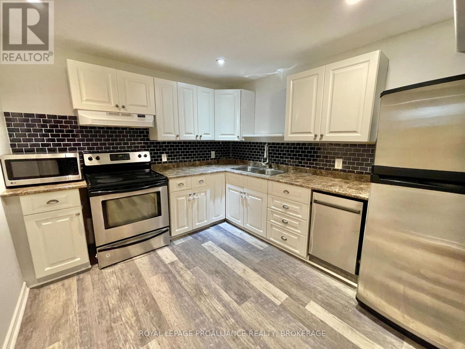 271 CHELSEA ROAD - 18