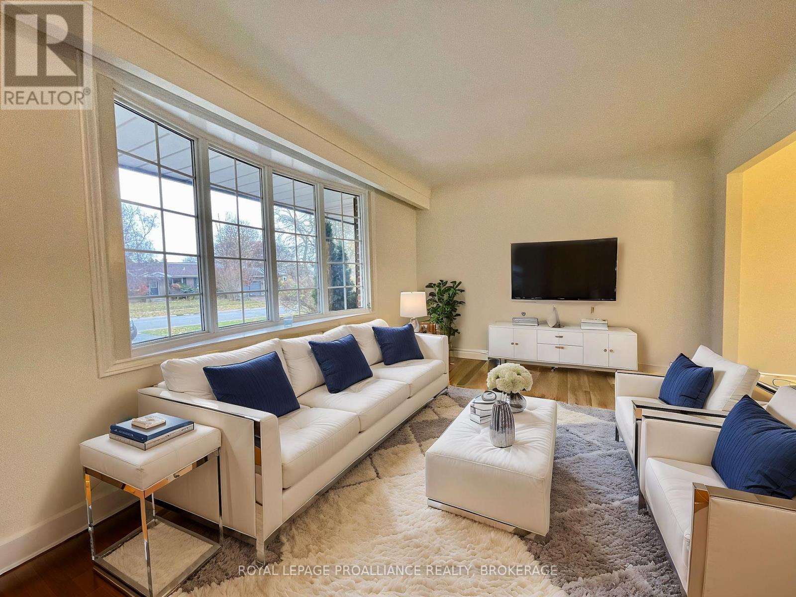 271 CHELSEA ROAD - 8