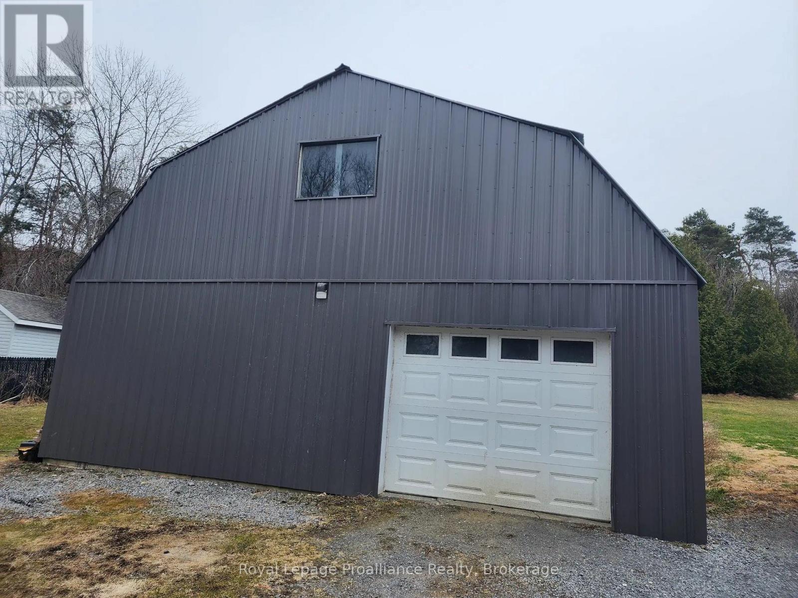 2307 COUNTY RD 3 - 3