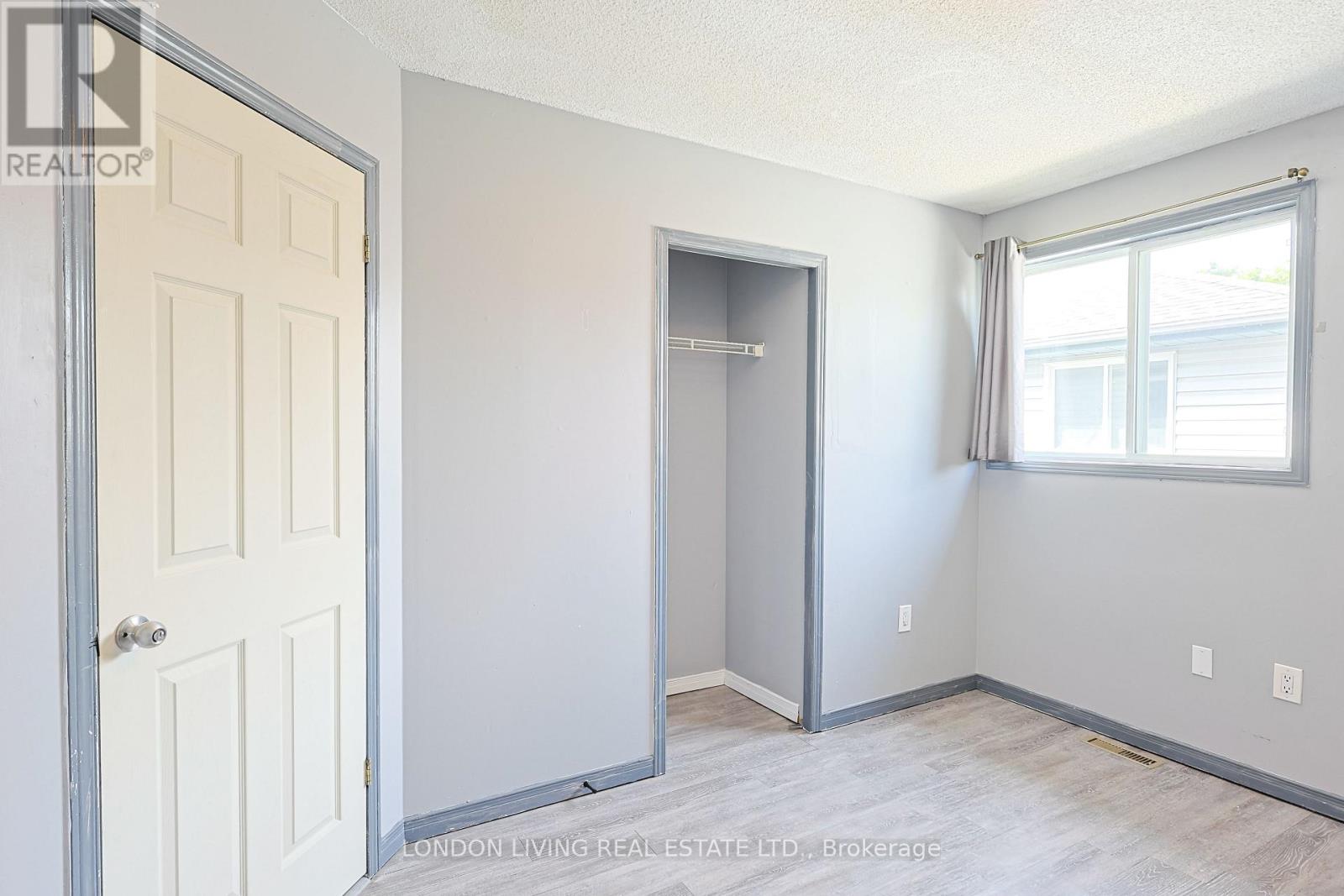 165 THURMAN CIRCLE - 10