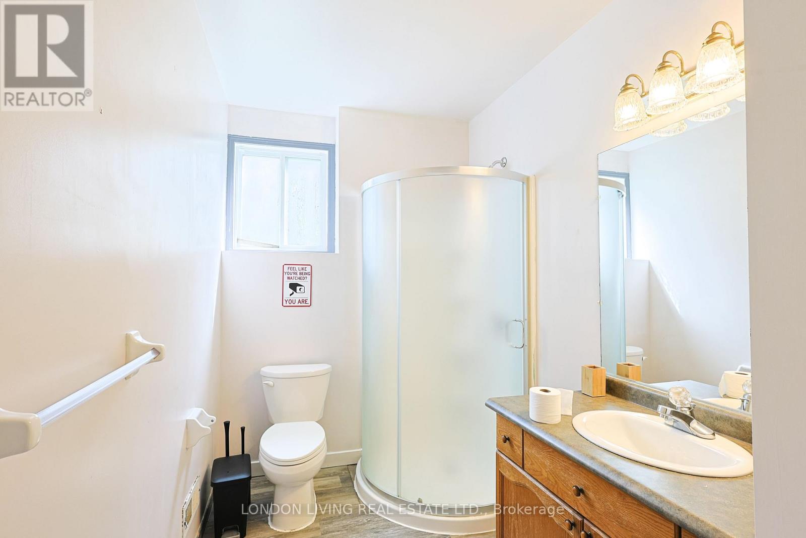 165 THURMAN CIRCLE - 15