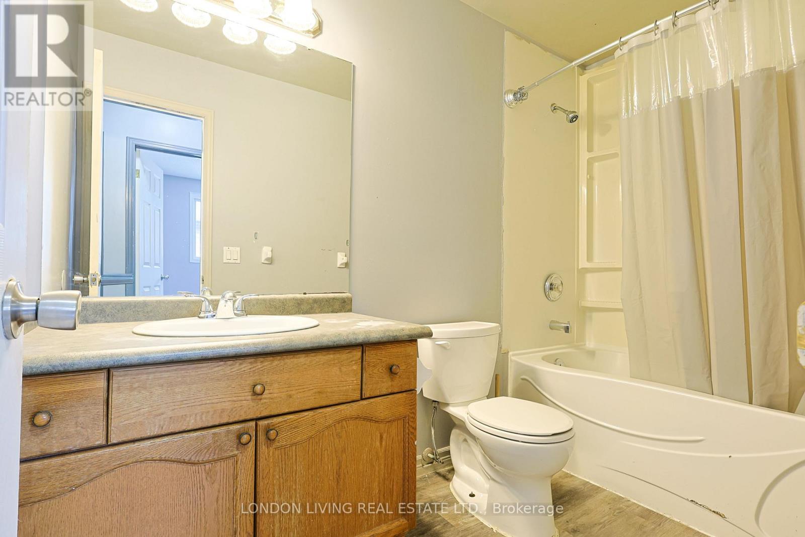 165 THURMAN CIRCLE - 9