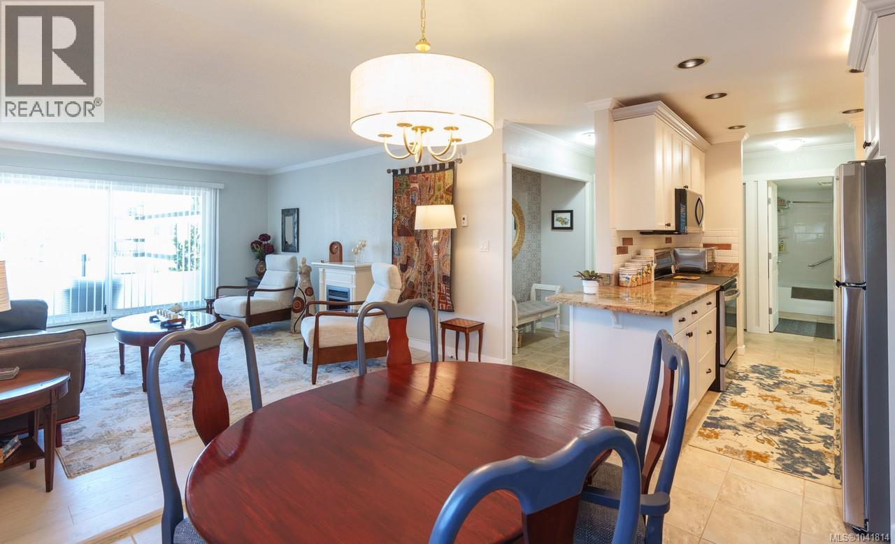 #301 255 Hirst Ave - 10