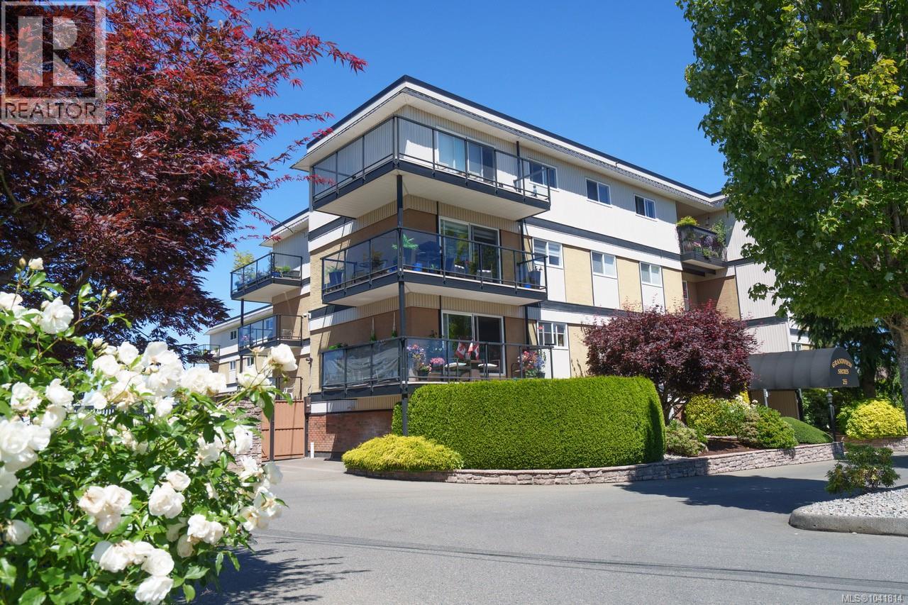 #301 255 Hirst Ave - 3
